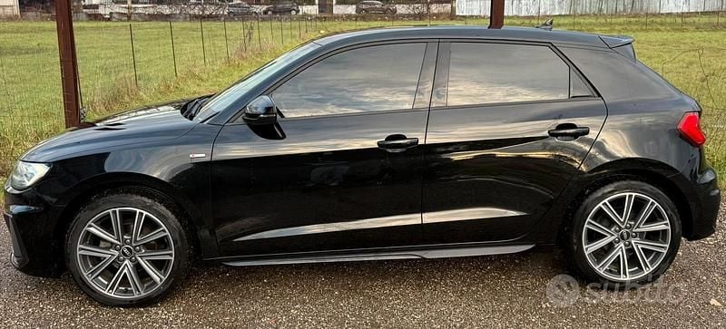Usata Audi A1 Sportback Ambiente 82 CV (60 kW) 2021 Nero Utilitaria