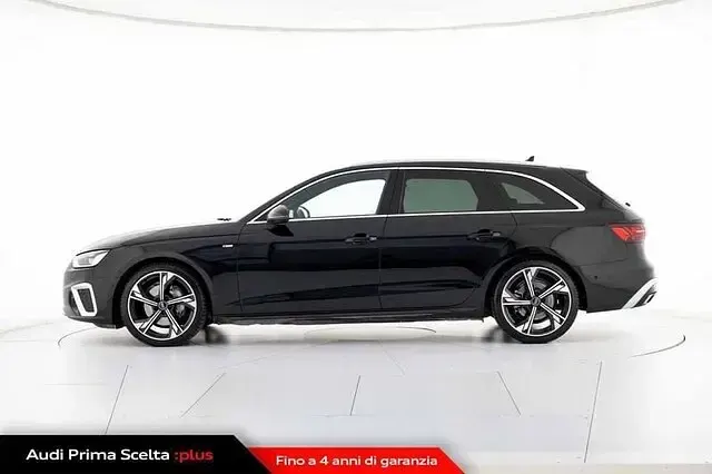 Usata Audi A4 S-Line 204 CV (150 kW) 2024 Nero mythos metallizzato Station wagon