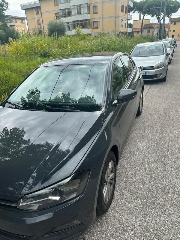 Usata VW Polo 65 CV (47 kW) 2018 Grigio Berlina