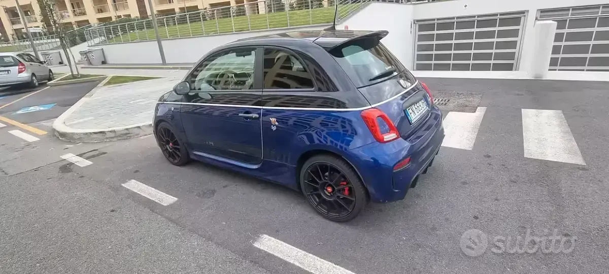 Usata Abarth 595 Competizione 180 CV (132 kW) 2018 Bluazzurro Utilitaria