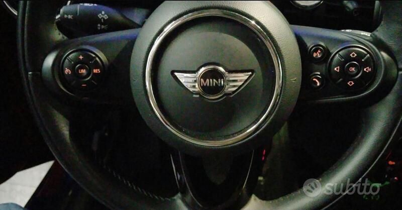 Usata Mini Cooper D 116 CV (85 kW) 2014 Utilitaria