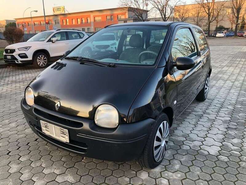 Usato 2007 Renault Twingo 1.1 Benzin 75 CV (1.250 €)