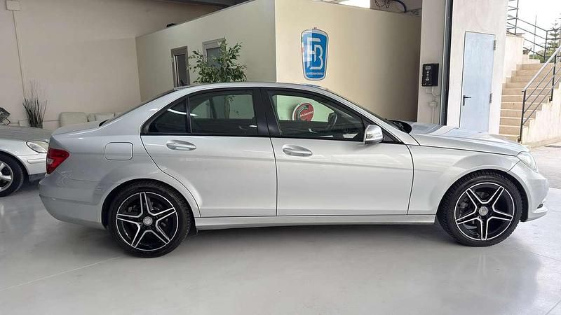 Usata Mercedes C180 120 CV (88 kW) 2013 Argento Berlina