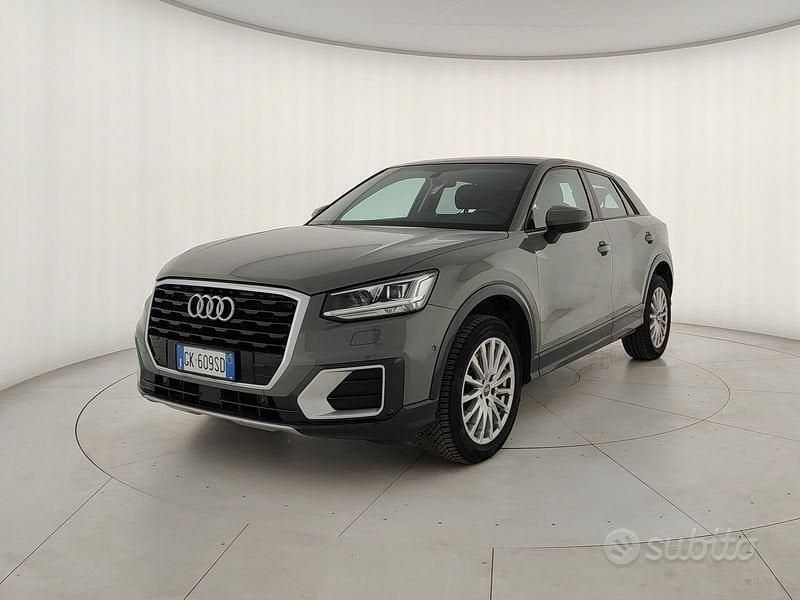 Usata Audi Q2 Admired 150 CV (110 kW) 2020 Grigio SUV