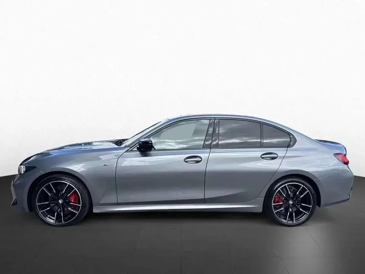 Usata BMW 340 M Sport 374 CV (275 kW) 2024 Skyscraper grigio Berlina