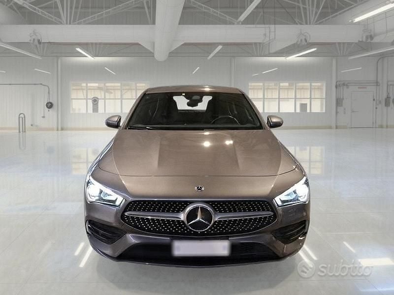 Usata Mercedes CLA250 Premium 224 CV (164 kW) 2022 Grigio Berlina
