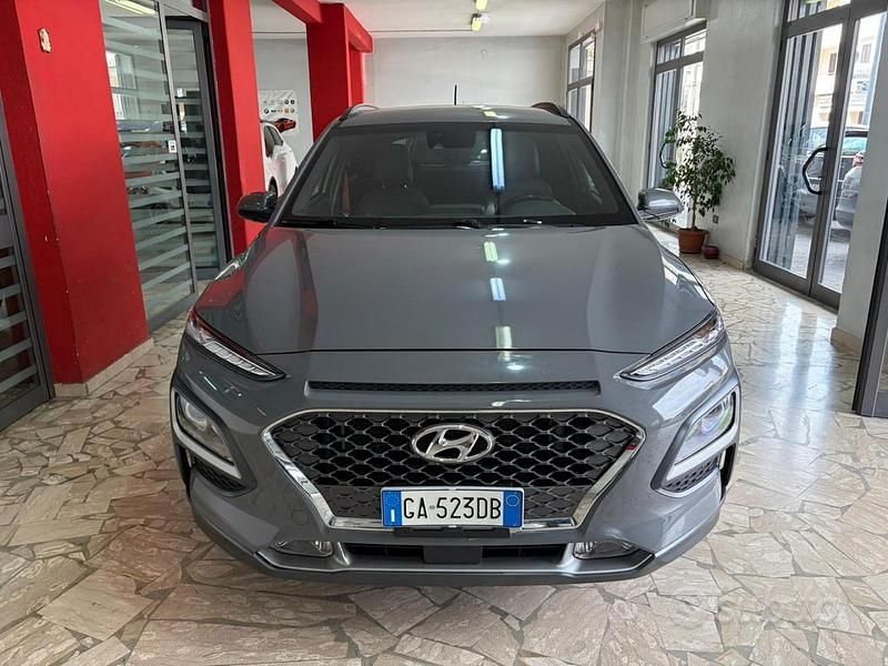 Usata Hyundai Kona XPrime 115 CV (84 kW) 2020 Grigio SUV