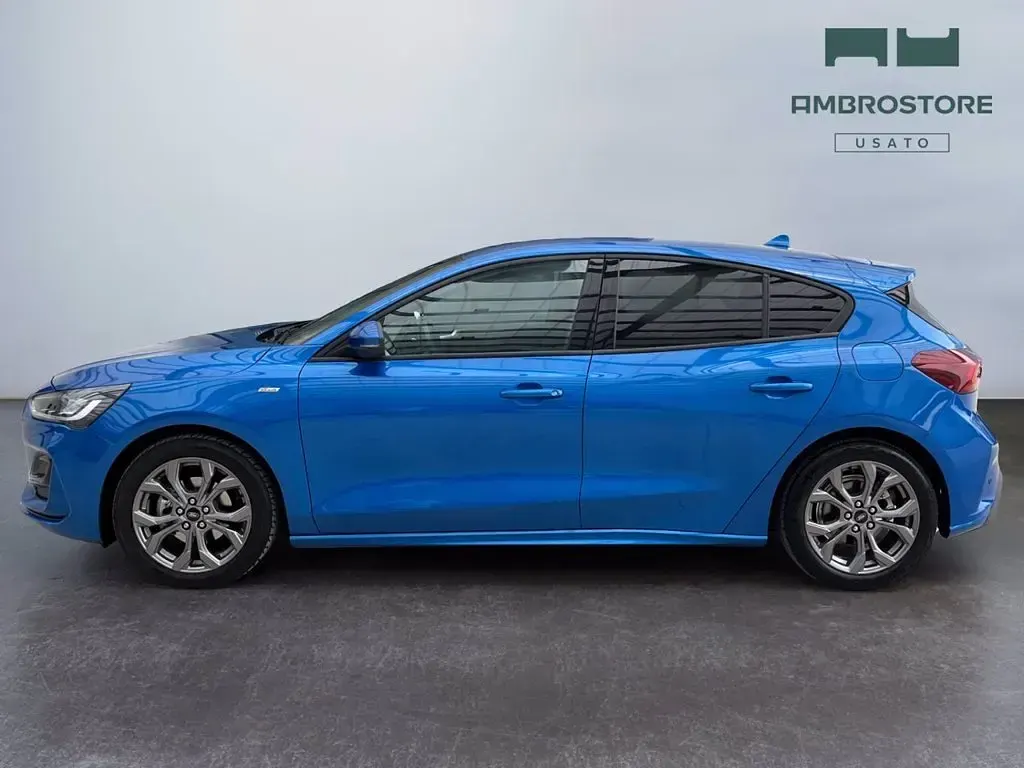 Usata Ford Focus ST-Line 125 CV (91 kW) 2023 Desert island blue Berlina