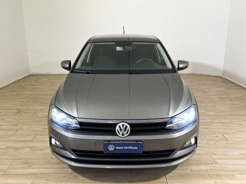Usata VW Polo Trendline 80 CV (58 kW) 2018 Limestone grey Utilitaria