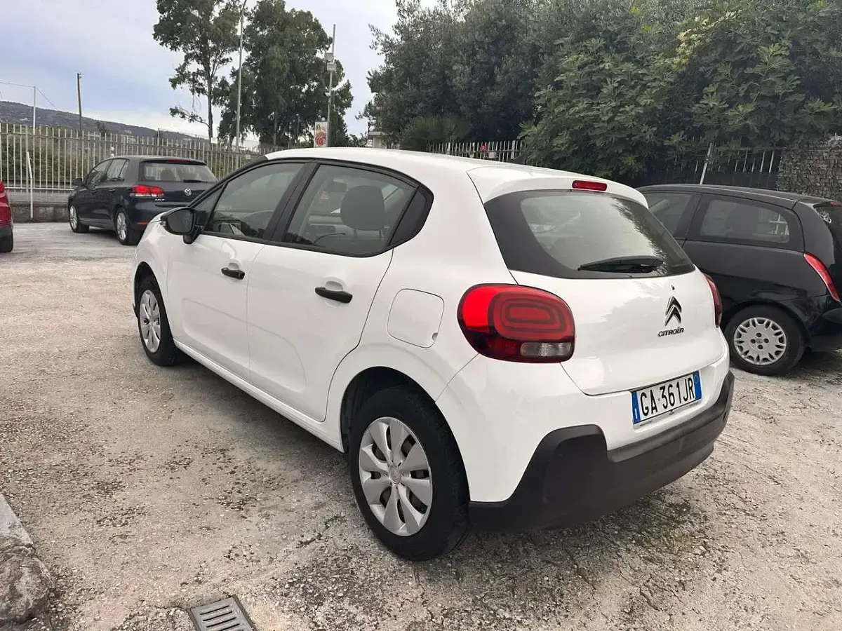 Usata Citroën C3 Feel 68 CV (50 kW) 2018 Bianco Utilitaria