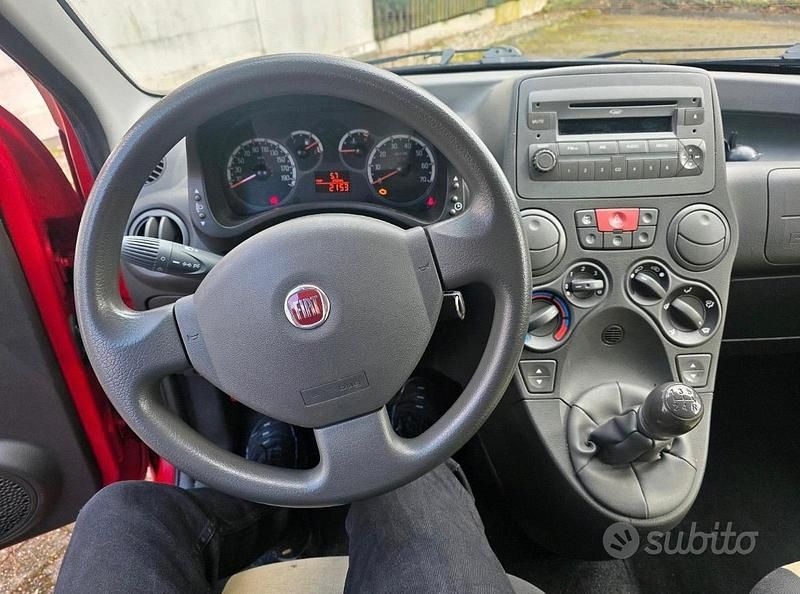 Usata Fiat Panda 69 CV (50 kW) 2010 Rosso Utilitaria