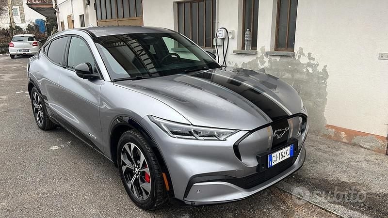 Usata Ford Mustang Performance Edition 169 CV (124 kW) 2022 Grigio Station wagon