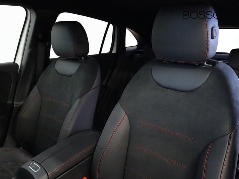 Nuova Mercedes GLA250 AMG line 218 CV (160 kW) 2026 Bianco SUV