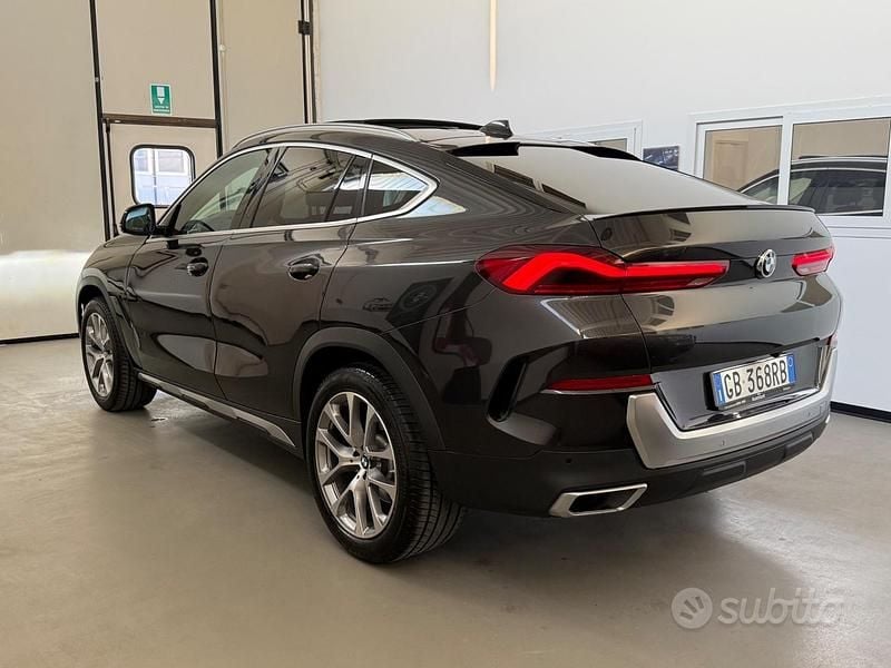 Usata BMW X6 xLine 265 CV (194 kW) 2020 Grigio SUV