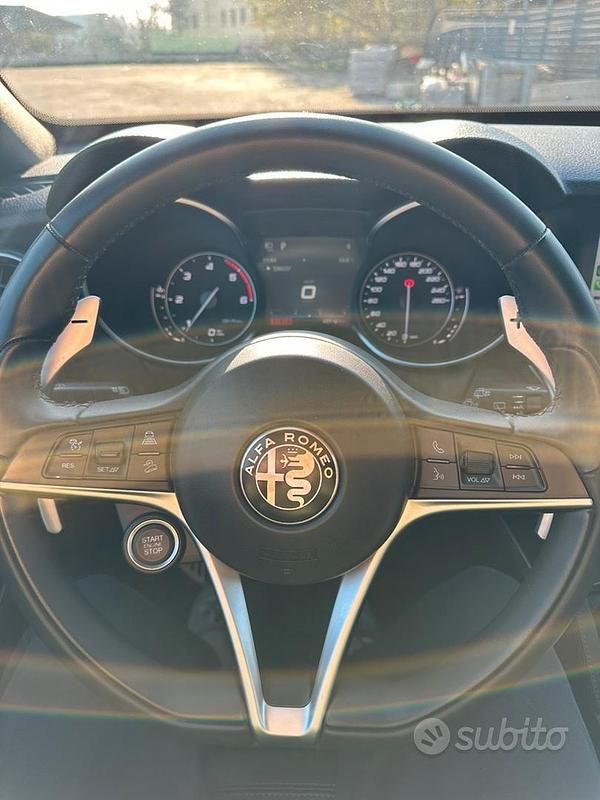 Usata Alfa Romeo Stelvio 210 CV (154 kW) 2018 Grigio SUV