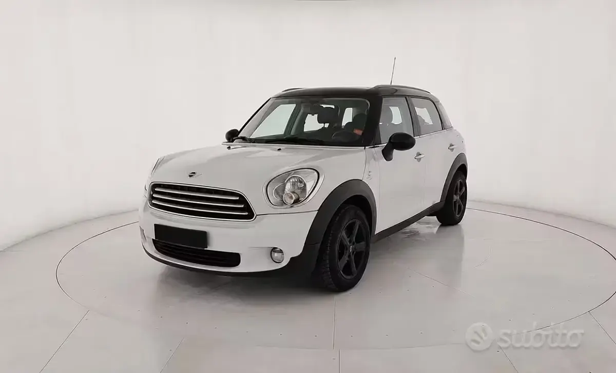 Usata Mini Cooper D Countryman 111 CV (81 kW) 2013 Bianco SUV