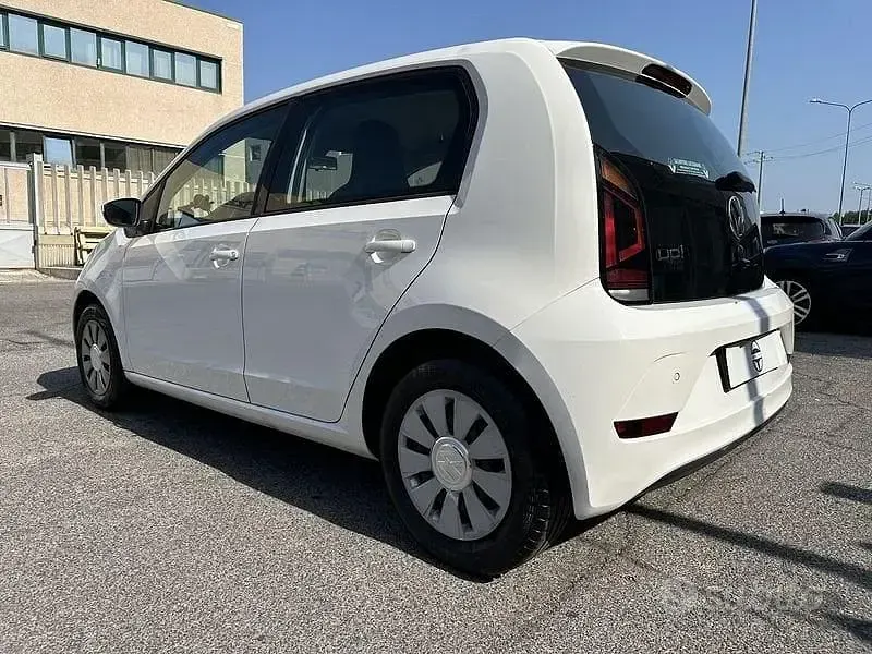 Usata VW up! Move 60 CV (44 kW) 2018 Bianco Utilitaria