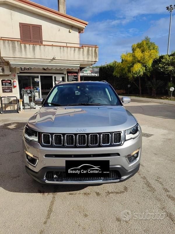 Grigio Usata 2018 Jeep Compass SUV | 15.500 € (Super prezzo) - Immagine 1/4