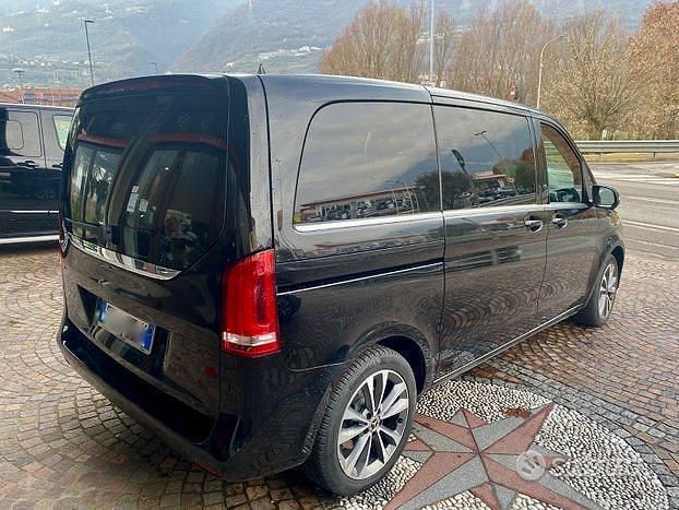 Usata Mercedes V250 Premium 190 CV (139 kW) 2019 Nero Monovolume