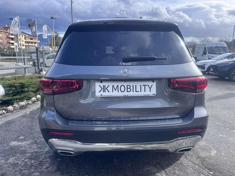 Gebraucht Mercedes GLB200 150 PS (110 kW) 2022 Grau SUV