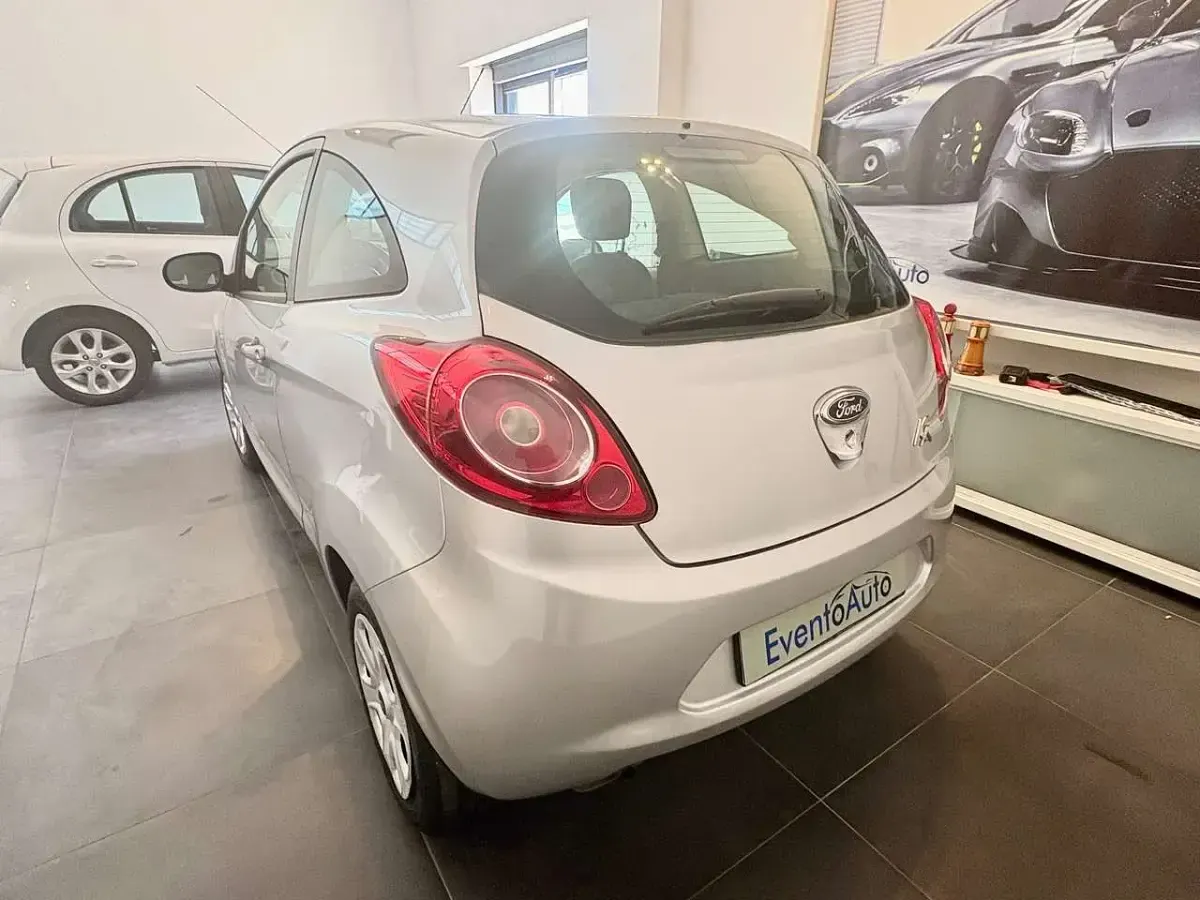 Usata Ford Ka S 69 CV (50 kW) 2013 Argento Utilitaria