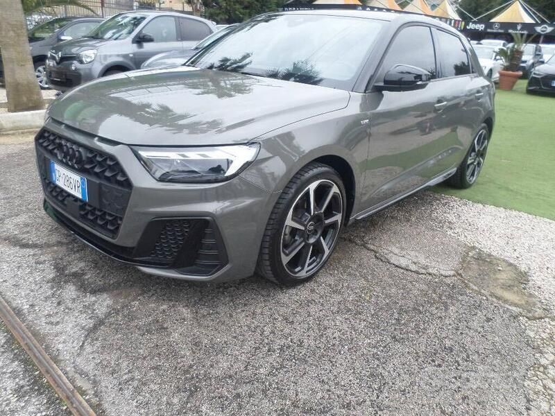Usata Audi A1 S-Line 110 CV (80 kW) 2023 Grigio Utilitaria