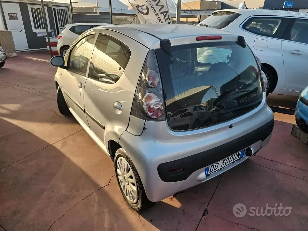 Usata Citroën C1 68 CV (50 kW) 2008 Grigio Utilitaria