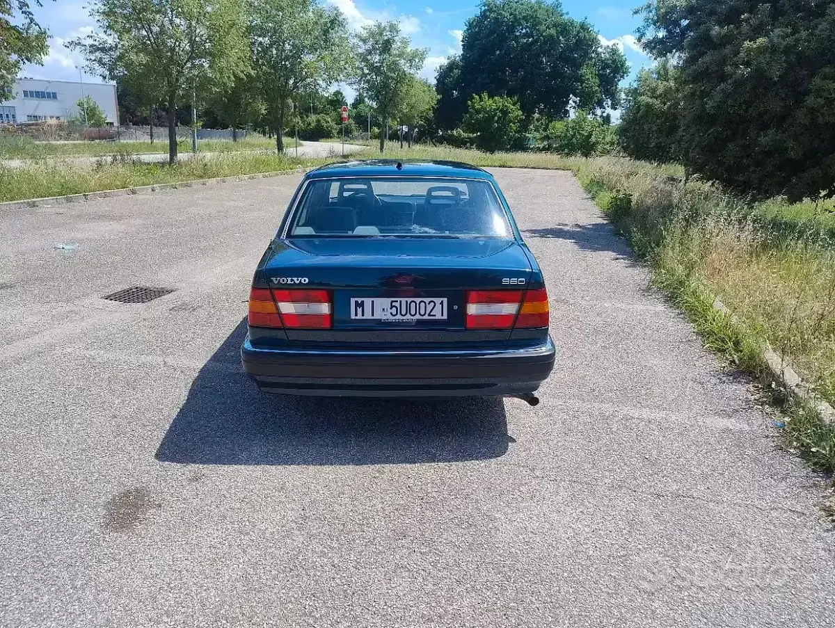 Usata Volvo 960 190 CV (139 kW) 1991 Verde Berlina