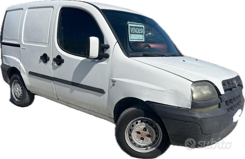 Usata Fiat Doblò 101 CV (74 kW) 2003 Bianco Monovolume