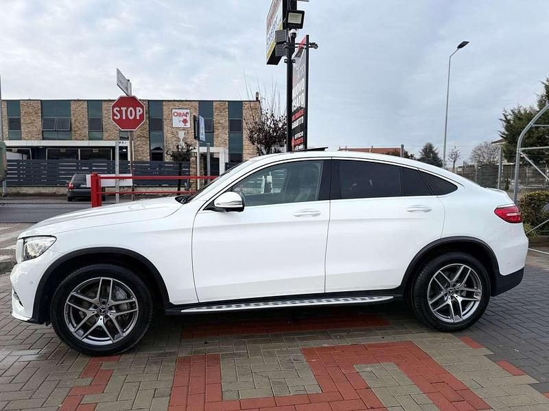 Usata Mercedes GLC250 Premium 204 CV (150 kW) 2018 Bianco Coupé