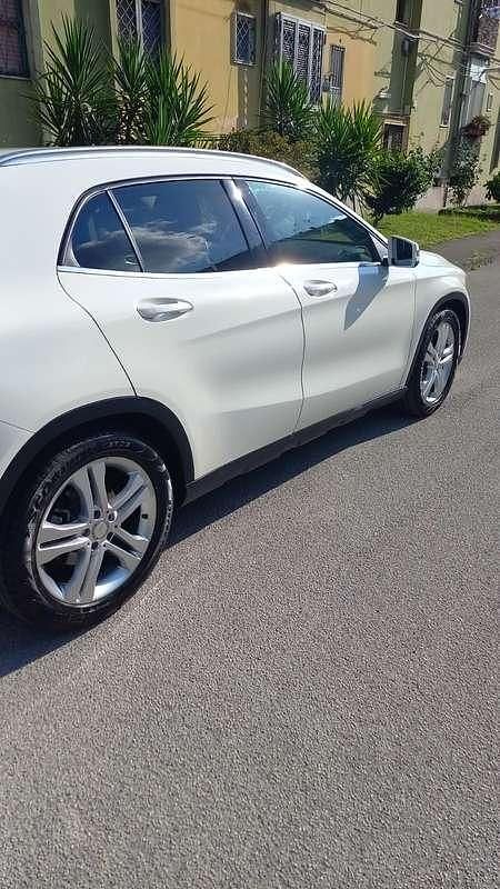 Usata Mercedes GLA200 Premium 136 CV (100 kW) 2014 SUV