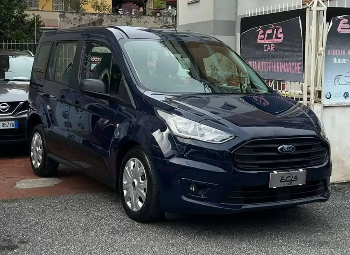 Usata Ford Transit 101 CV (74 kW) 2019 Blu/azzurro Station wagon