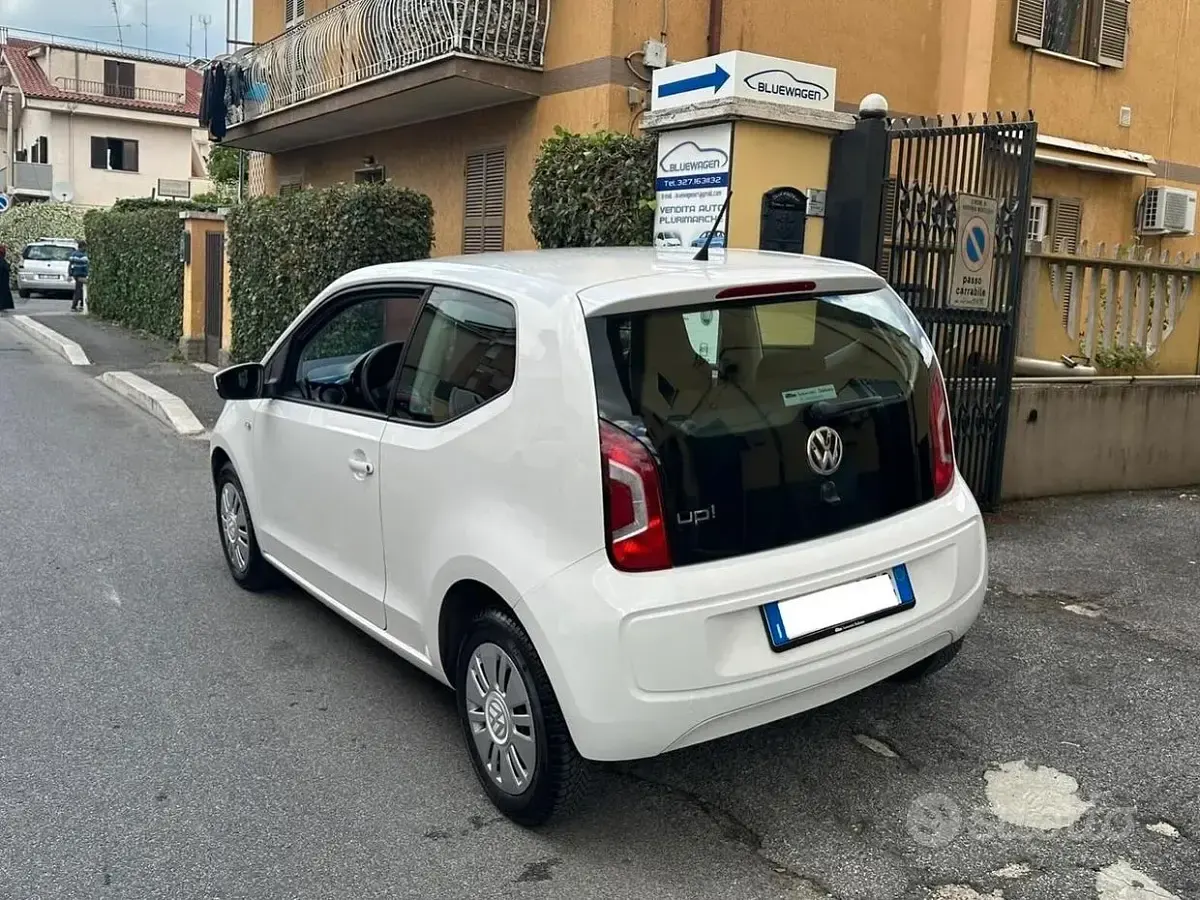 Usata VW up! 60 CV (44 kW) 2014 Bianco Utilitaria