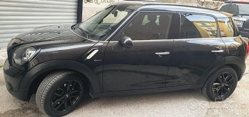 Usata Mini Countryman 111 CV (81 kW) 2015 Nero SUV