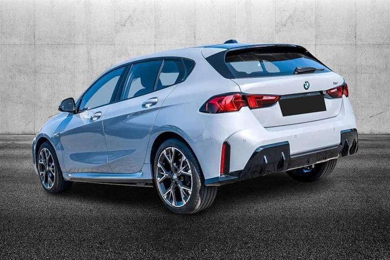 Usata BMW 120 M Sport 156 CV (114 kW) 2025 Giallo Utilitaria