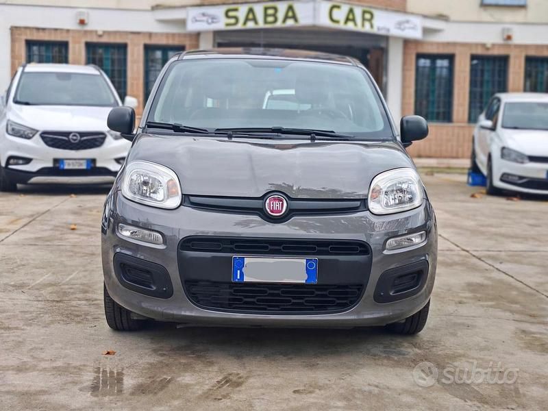 Usata Fiat Panda 69 CV (50 kW) 2020 Grigio Utilitaria