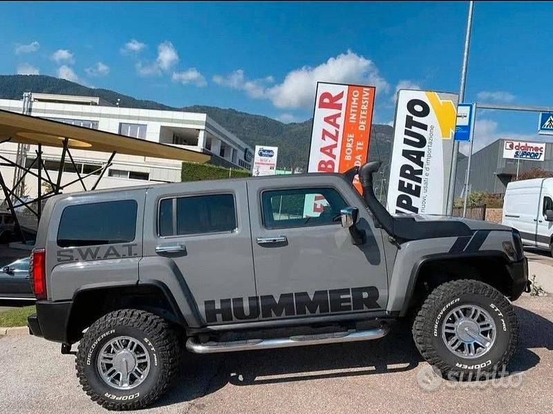 Usata Hummer H3 245 CV (180 kW) 2008 Grigio SUV