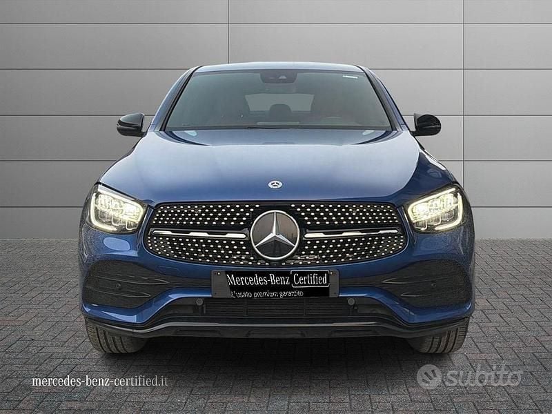 Usata Mercedes GLC220 Premium 194 CV (142 kW) 2022 Blu tanzanite Coupé