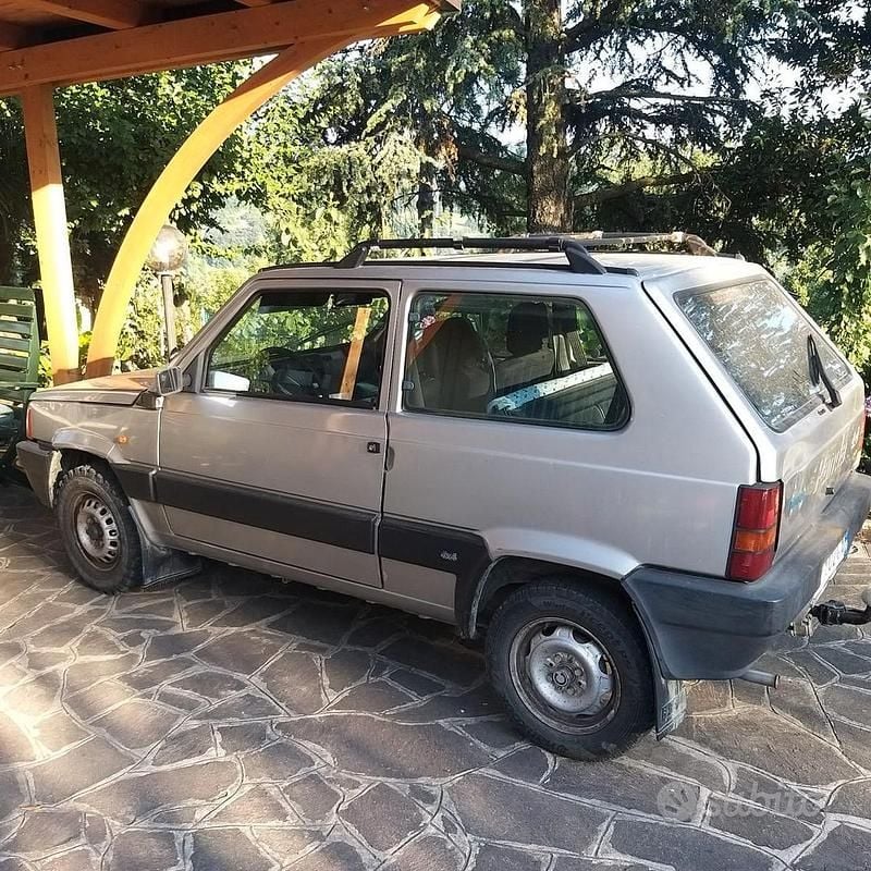 Grigio Usata 2002 Fiat Panda 4x4 Due volumi | 4500 € - Immagine 1/4