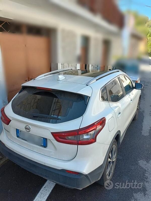 Usata Nissan Qashqai 131 CV (96 kW) 2018 Bianco SUV
