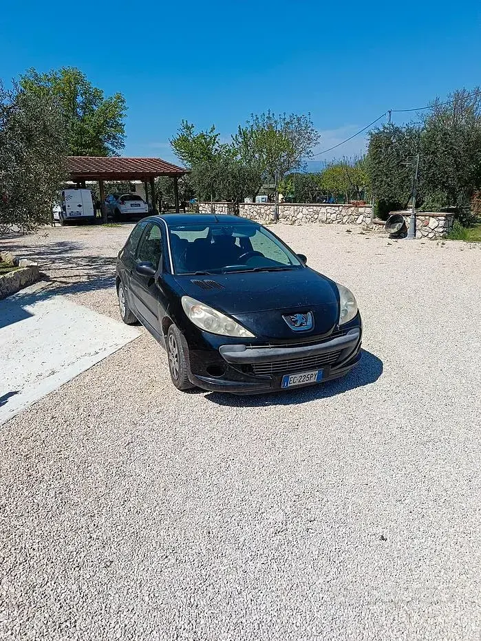 Usata Peugeot 206 60 CV (44 kW) 2010 Nero Berlina