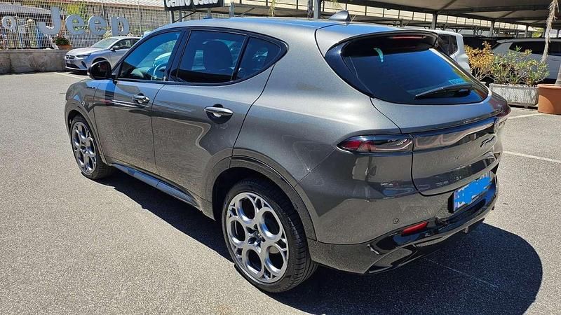 Usata Alfa Romeo Tonale Edizione Speciale 131 CV (96 kW) 2023 Grigio SUV