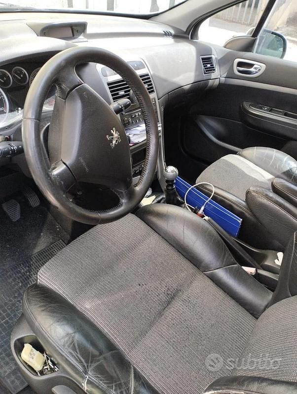 Usata Peugeot 307 2004 Berlina