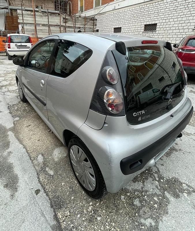 Usata Citroën C1 68 CV (50 kW) 2006 Grigio Utilitaria