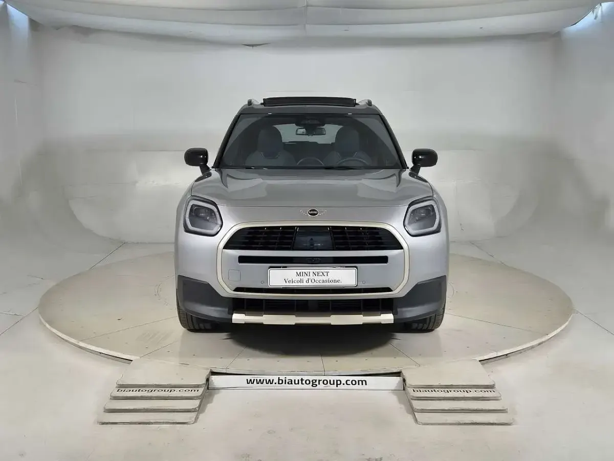 Usata Mini Countryman Favoured 170 CV (125 kW) 2024 Argento SUV