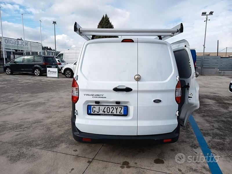 Usata Ford Transit Trend 100 CV (73 kW) 2022 Bianco Furgone