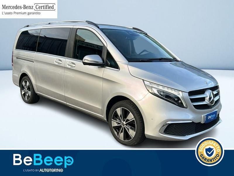 Usata Mercedes V250 Premium 190 CV (139 kW) 2022 Argento metallizzato Monovolume