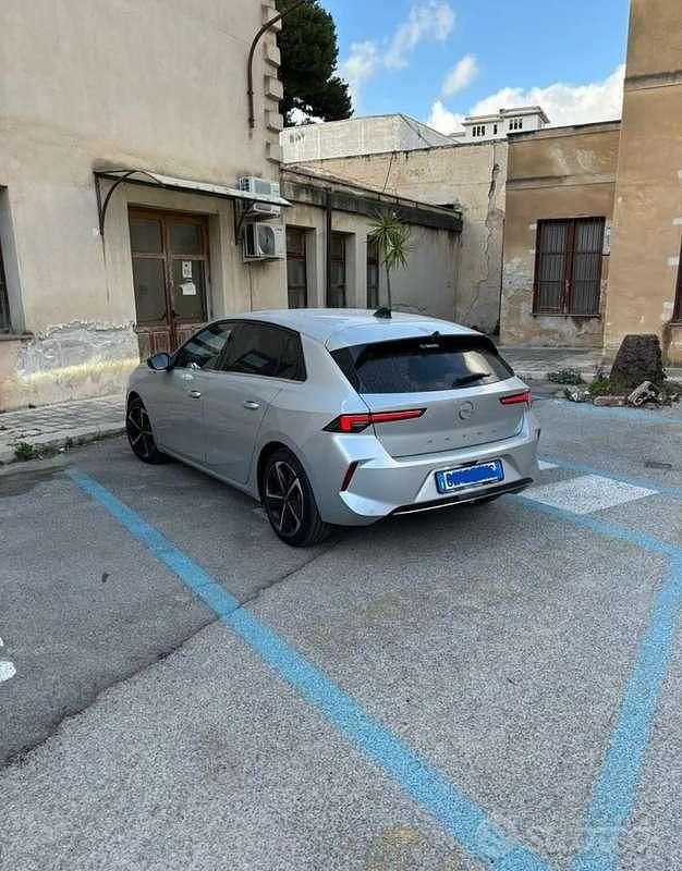 Usata Opel Astra Elegance 131 CV (96 kW) 2023 Berlina