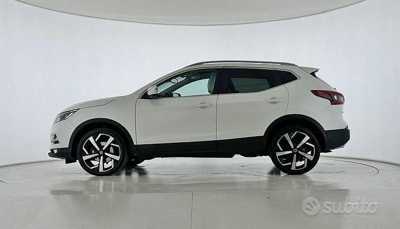 Używany Nissan Qashqai Tekna 150 KM (110 kW) 2020 Biały SUV