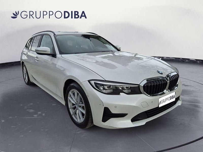 Usata BMW 320 Advantage 190 CV (139 kW) 2021 Bianco Station wagon